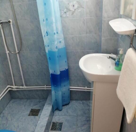 标准间, Pensiunea Bobu