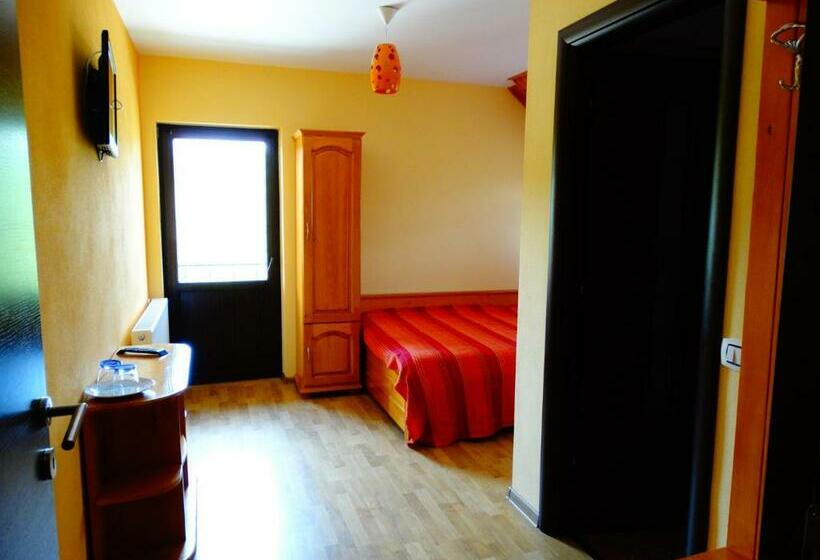Стандартный Номер Кровать Кинг, Pensiunea Casa Maria