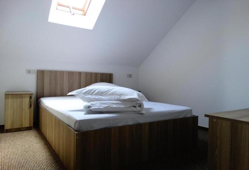 Номер Стандарт, Pensiunea Casa Maria