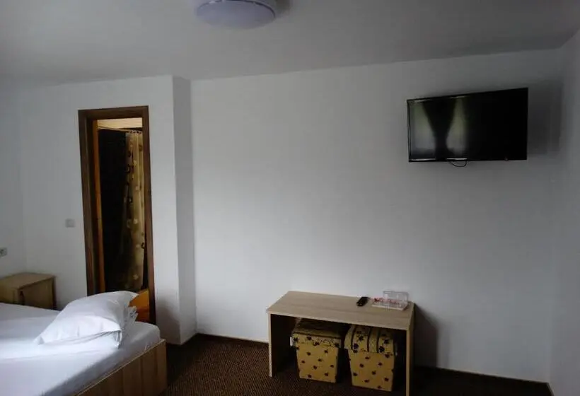 スタンダード4人部屋, Pensiunea Casa Maria