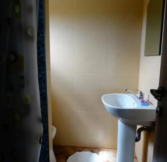 スタンダード4人部屋, Pensiunea Casa Maria