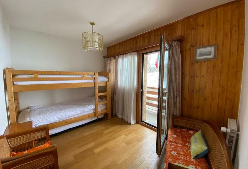 غرفة عائلية, Qi Lin Hotel Restaurant