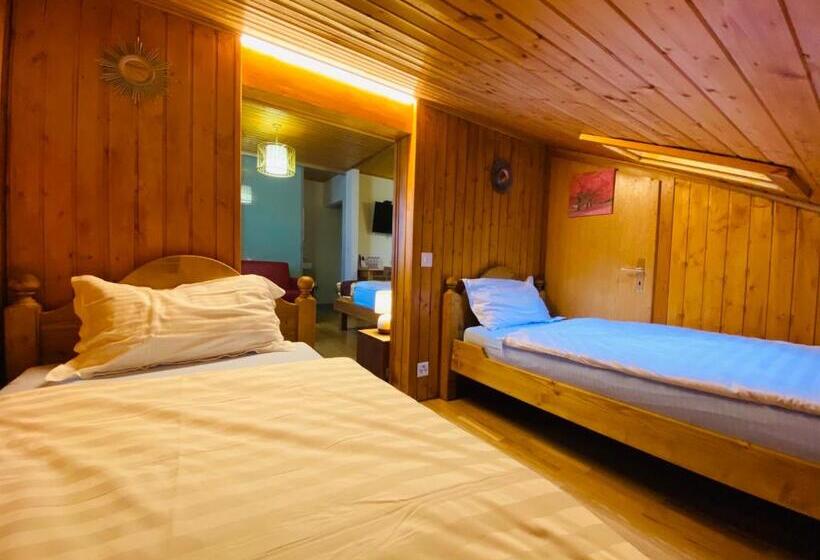 غرفة سوبيريور عائلية, Qi Lin Hotel Restaurant