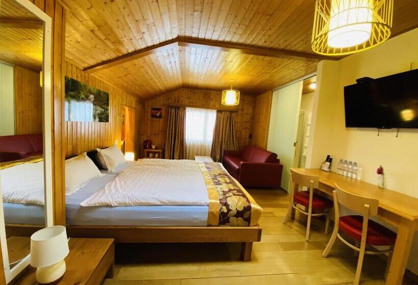 غرفة سوبيريور عائلية, Qi Lin Hotel Restaurant