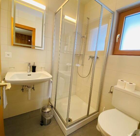 غرفة قياسية, Qi Lin Hotel Restaurant