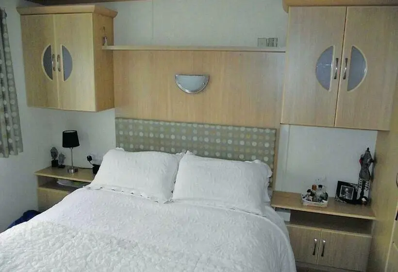 ２ベッドルームハウス, Rowanbank Caravan Park