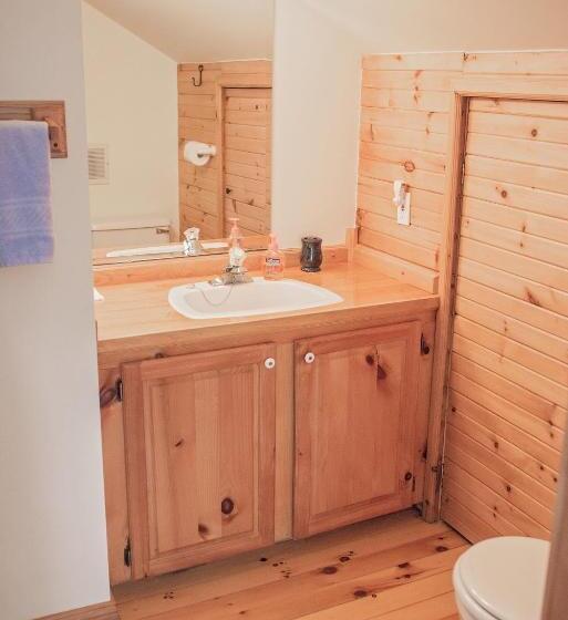 غرفة قياسية سرير كينج, Rock Hill Bed & Breakfast