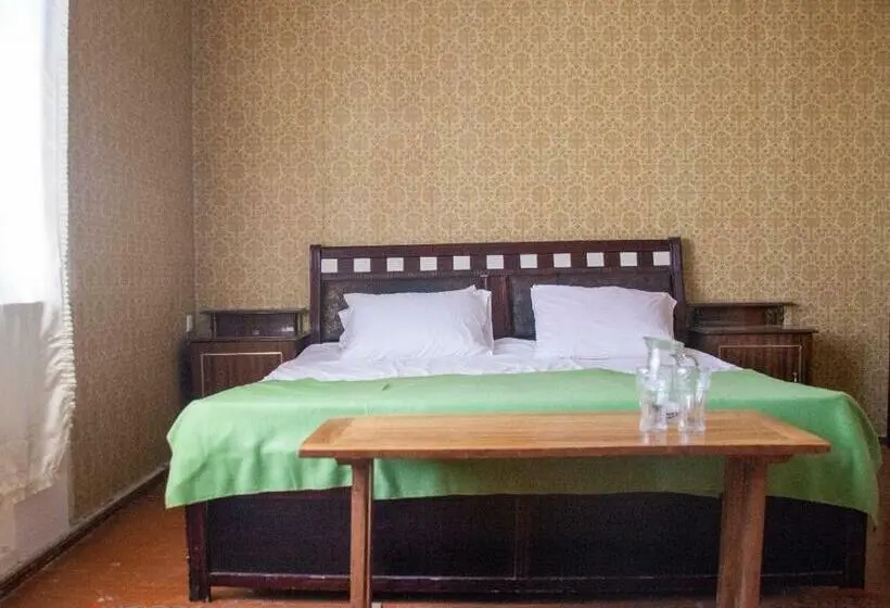 浴室共有ファミリールーム, B&b Sunrise House Aygavan
