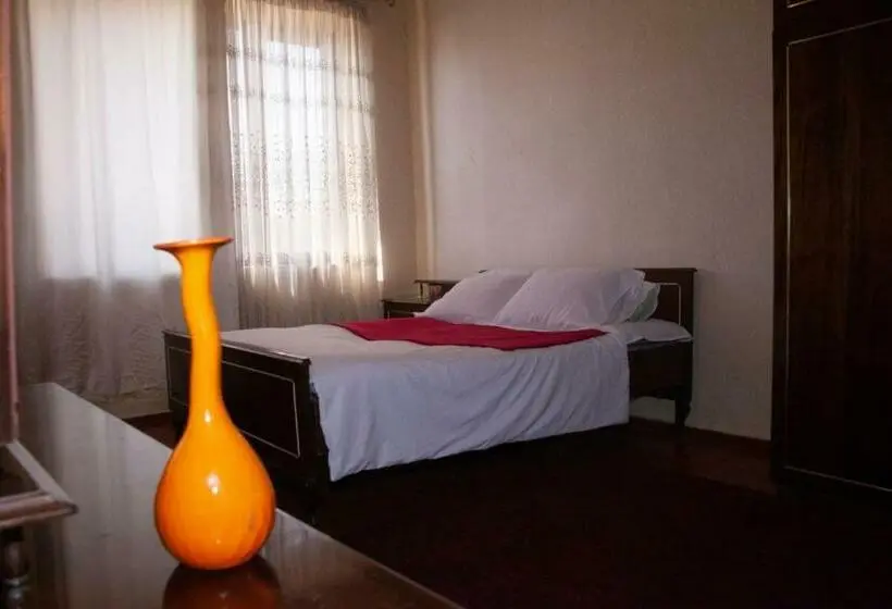 デラックスルーム, B&b Sunrise House Aygavan