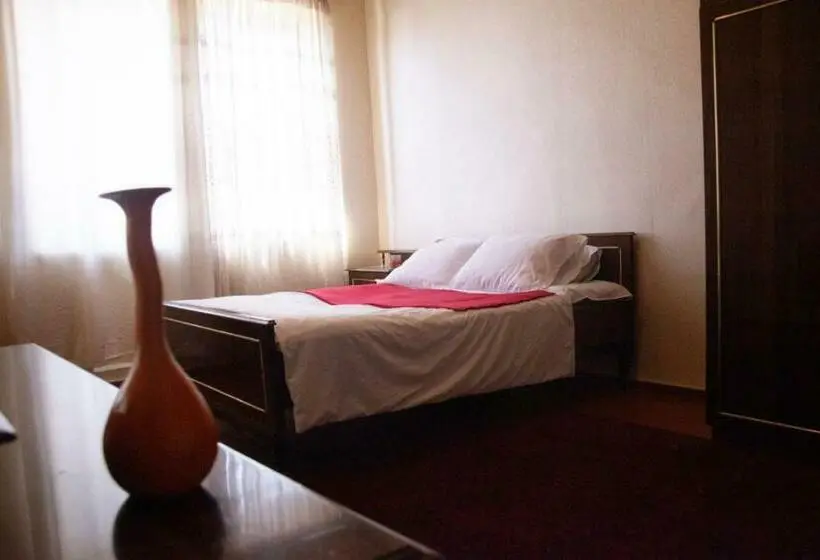 デラックスルーム, B&b Sunrise House Aygavan