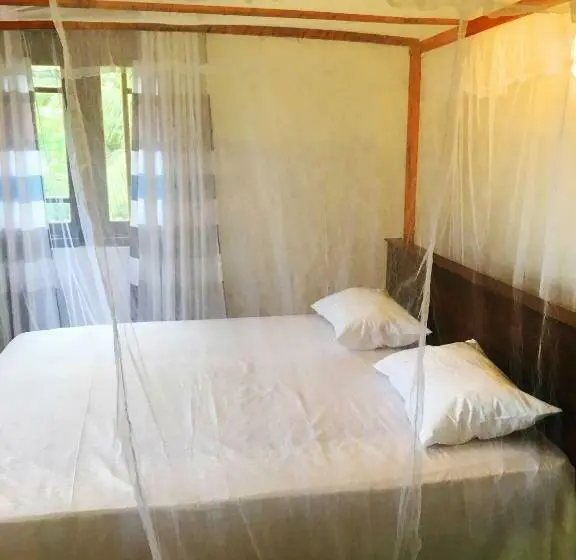 デラックスルーム, Lake Villa