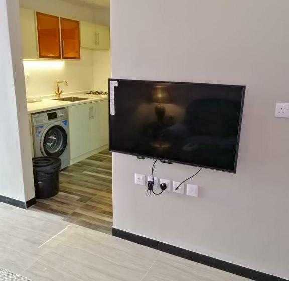 2 Schlafzimmer Apartment, شاليهات العرسان بمسبح وبدون مسبح بمحايل عسير ترقش