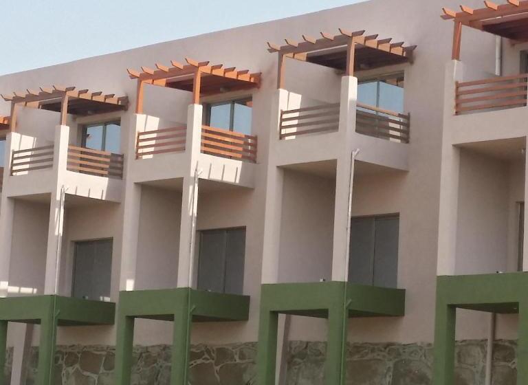 2 Schlafzimmer Apartment, شاليهات العرسان بمسبح وبدون مسبح بمحايل عسير ترقش