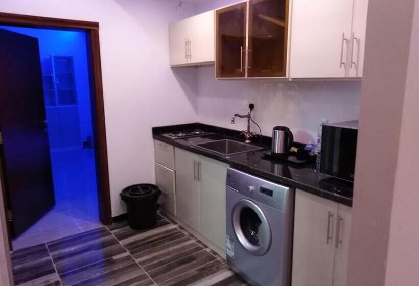 Chalet, شاليهات العرسان بمسبح وبدون مسبح بمحايل عسير ترقش