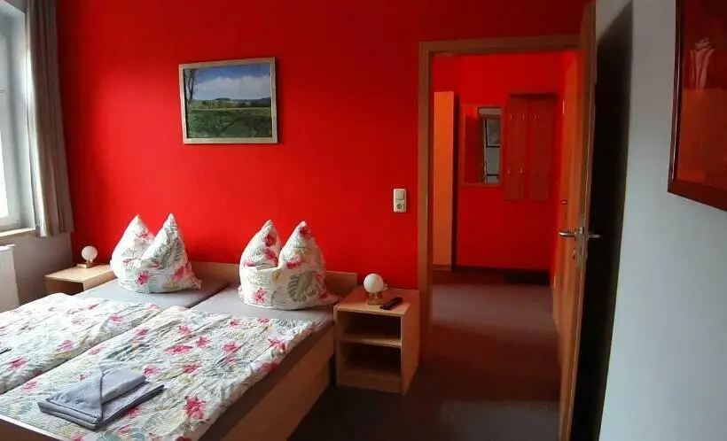 スタンダード４人部屋, Gasthof Zum Alten Schulmeister