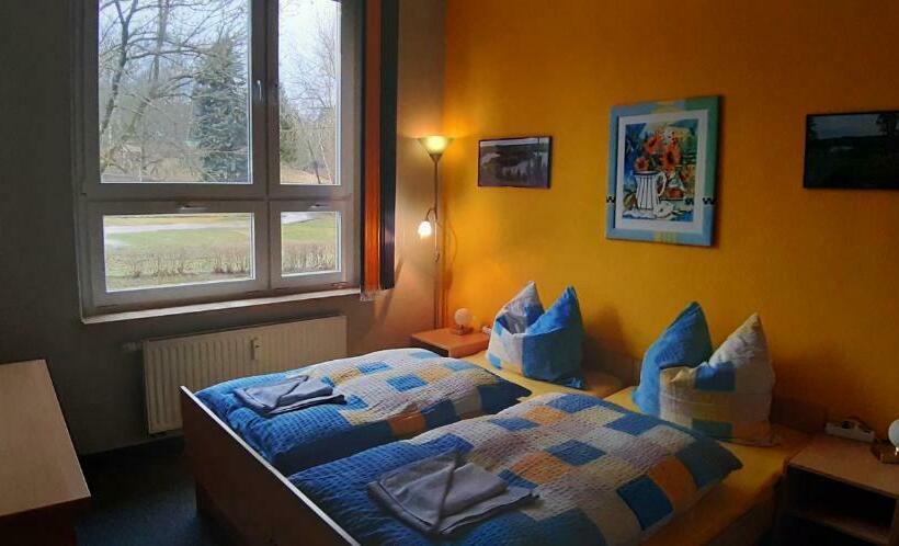 Номер Стандарт, Gasthof Zum Alten Schulmeister