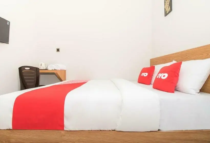 キングサイズベッドのデラックスルーム, Oyo 3307 Ayudia Guesthouse