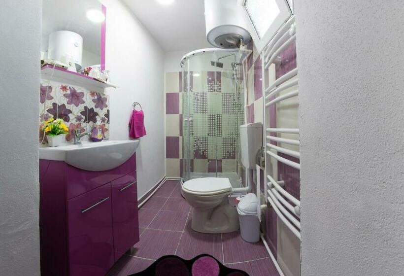 Номер Стандарт Трехместный, Casa De Vacanta Marya