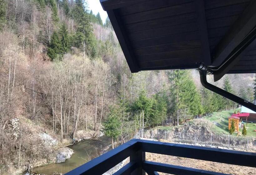 Стандартный Номер Кровать Кинг, Pensiunea Edelweiss