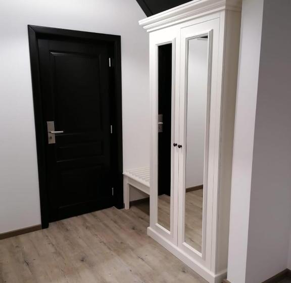 Стандартный Номер Кровать Кинг, Pensiunea Edelweiss