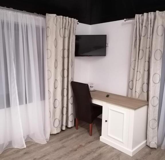 Стандартный Номер Кровать Кинг, Pensiunea Edelweiss