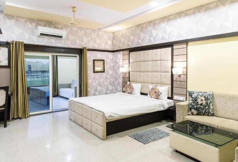 סוויטה עם מרפסת, Tadoba Wildlife Resort   Best Resort In Tadoba