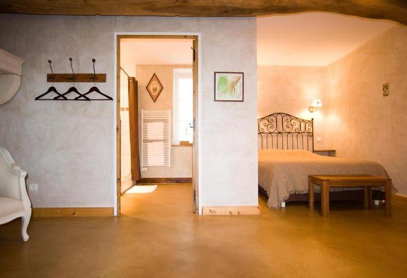 Номер Стандарт Вид на Сад, B&b La Cerisaie