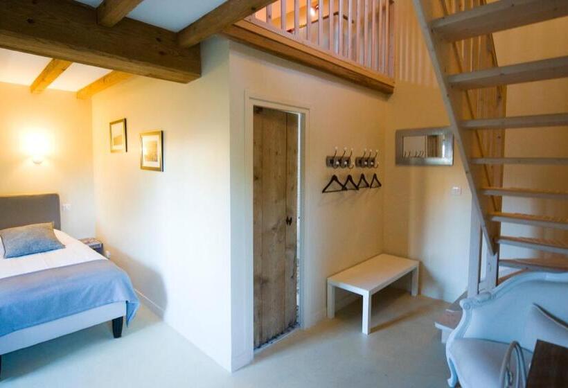 غرفة عائلية مطلّة علي الحديقة, B&b La Cerisaie