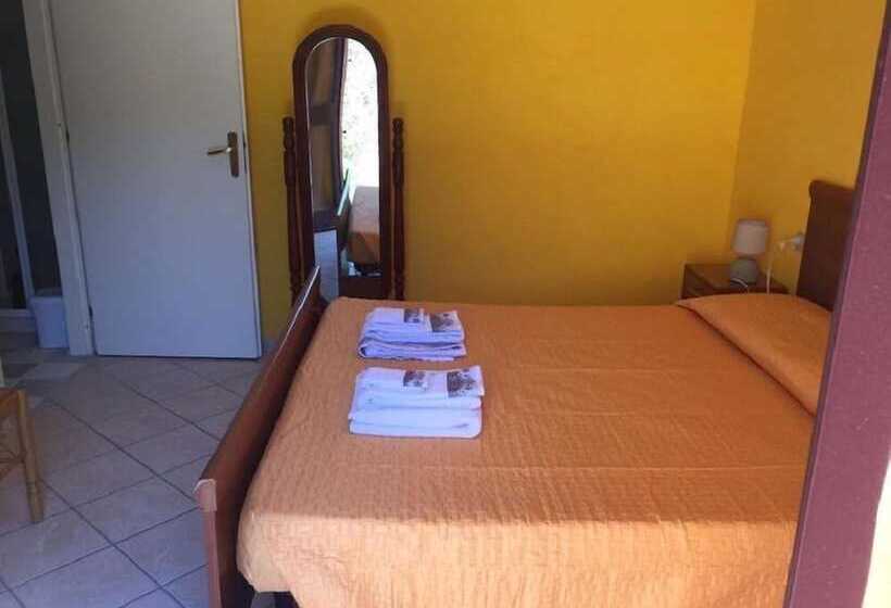 غرفة قياسية, B&b La Petra Longa