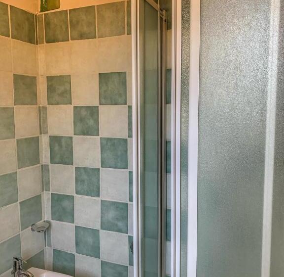 غرفة قياسية فردية, B&b La Petra Longa