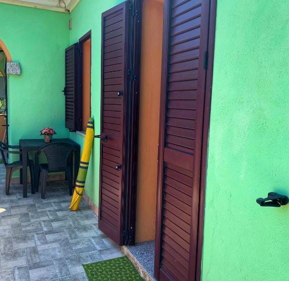 غرفة قياسية فردية, B&b La Petra Longa