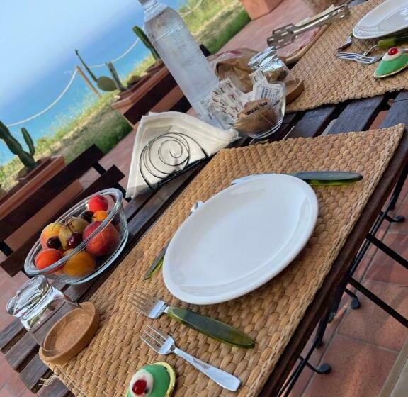 סוויטת דלוקס נוף לים, B&b La Torre