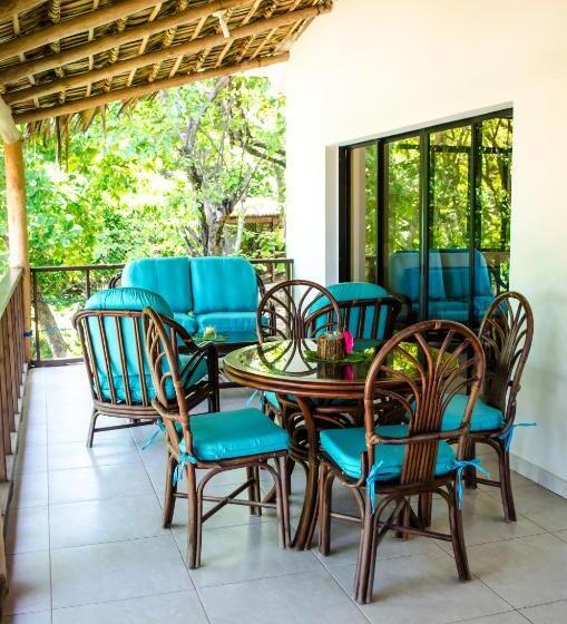 بنجلو ديلوكس, Paraiso Escondido Hotel Villas & Resort