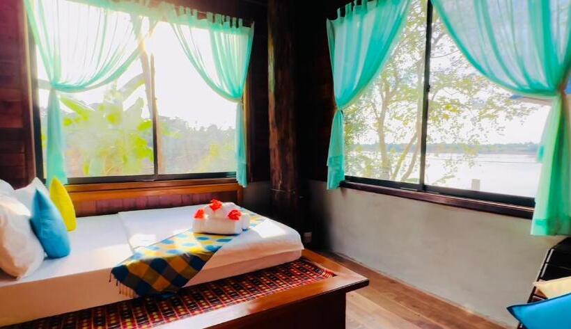 Семейное Бунгало, Mekong Bird Resort &