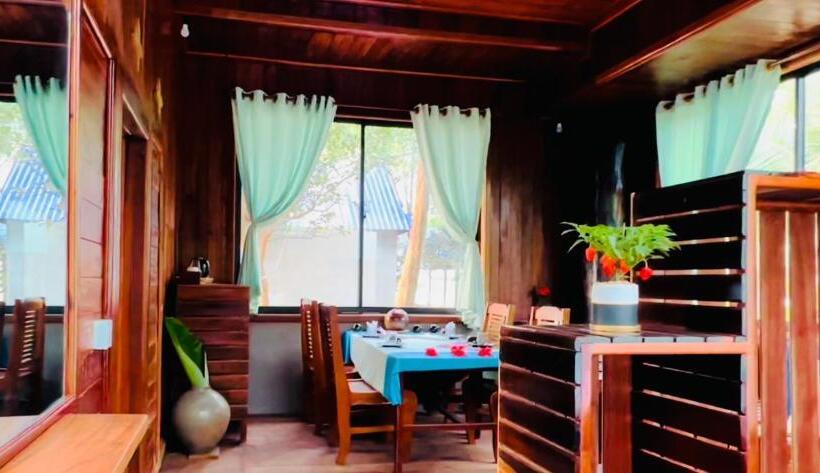 Семейное Бунгало, Mekong Bird Resort &