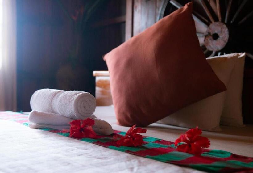 Семейное Бунгало, Mekong Bird Resort &