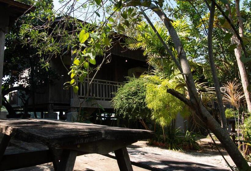 Семейное Бунгало, Mekong Bird Resort &