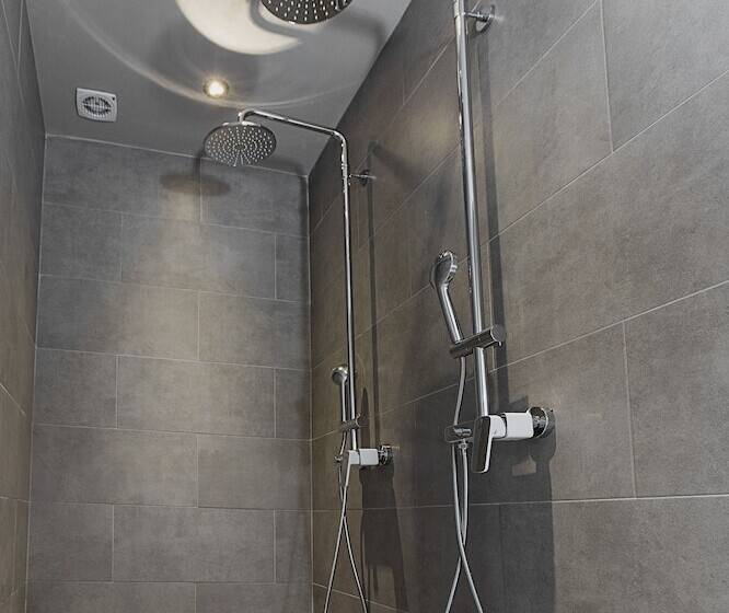 اتاق پنت هاوس, Avangarda Suites