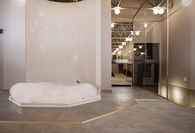 اتاق پنت هاوس, Avangarda Suites