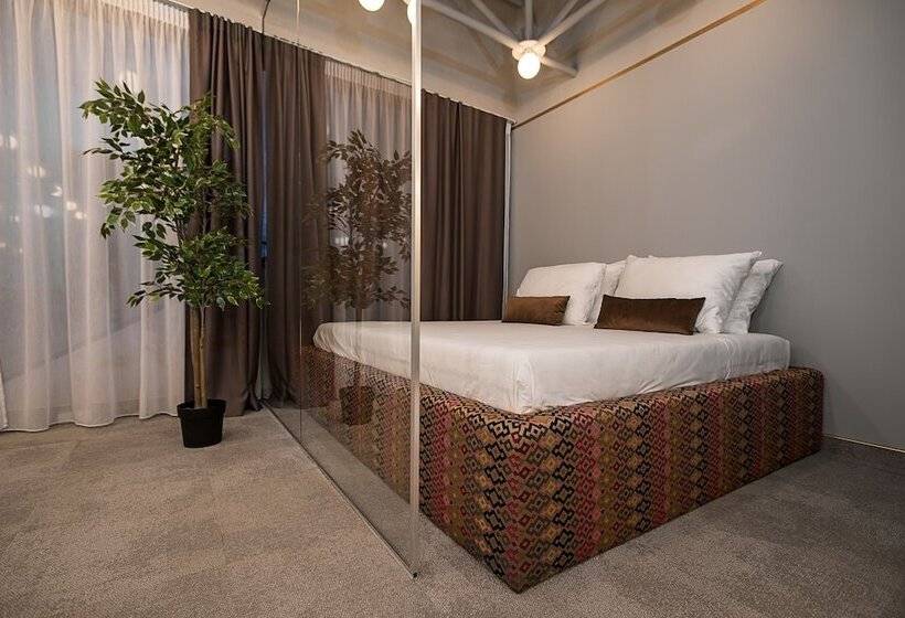 اتاق پنت هاوس, Avangarda Suites