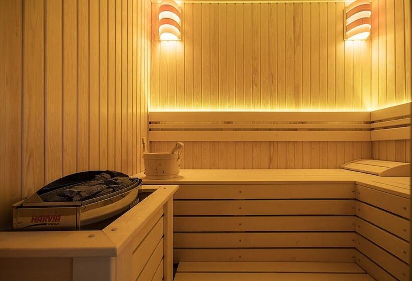 اتاق پنت هاوس, Avangarda Suites