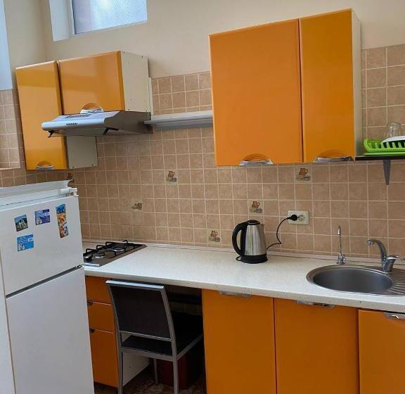 تختخواب در اتاق مشترک, Hostel Panorami Center
