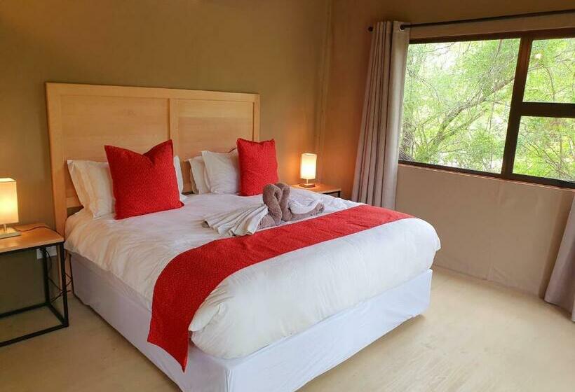 Номер Стандарт, Kingfisher Creek Safari Lodge