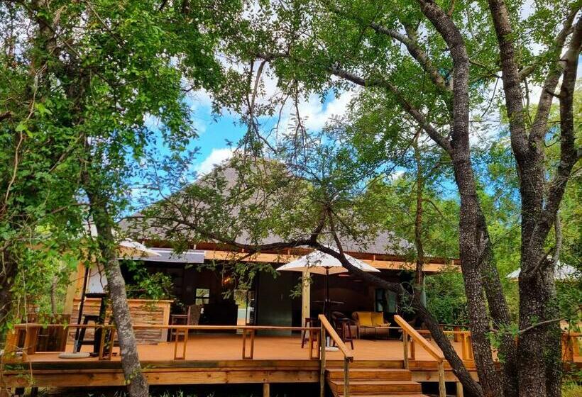 Номер Стандарт, Kingfisher Creek Safari Lodge