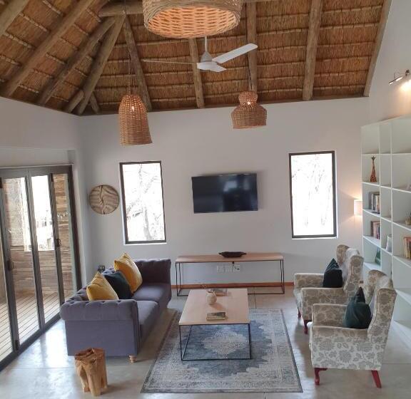 ファミリールーム, Kingfisher Creek Safari Lodge