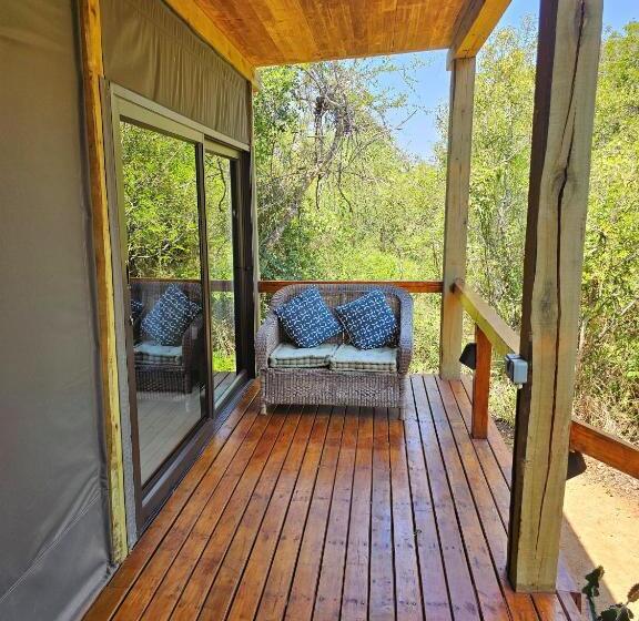 Семейный Номер, Kingfisher Creek Safari Lodge