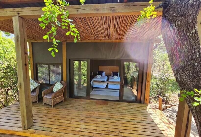 スタンダードルーム, Kingfisher Creek Safari Lodge