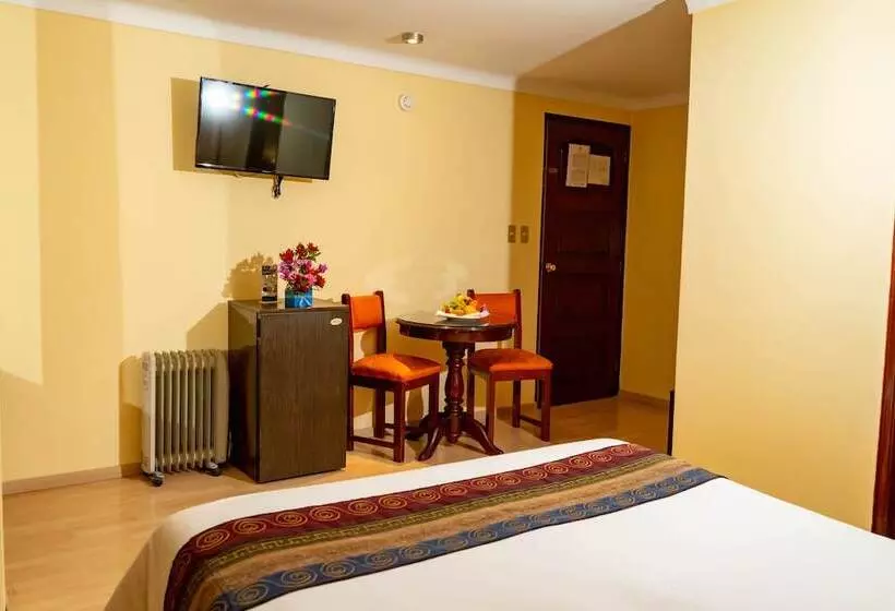 اتاق استاندارد یک نفره, Agustos Cusco