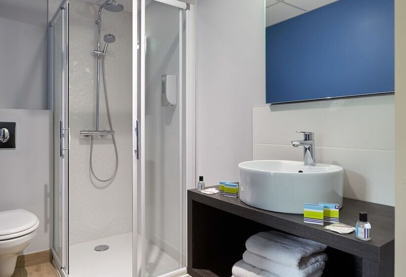 豪华房间, Astrid