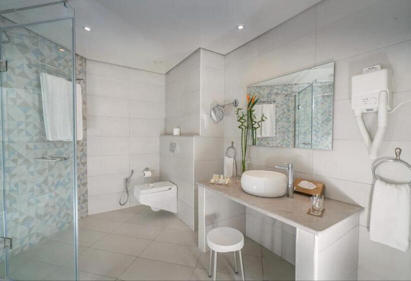 اتاق استاندارد سه نفره, Carthage Thalasso Resort